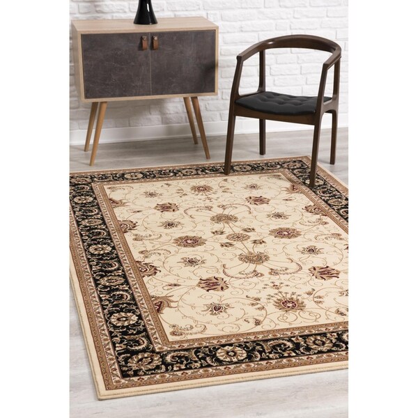 Homeroots 5 x 8 ft. Cream & Black Decorative Area Rug 395257 - main